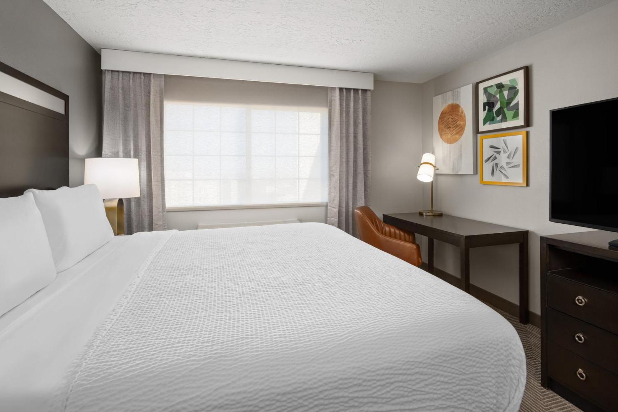 Holiday Inn & Suites Albuquerque Airport By Ihg Exterior photo